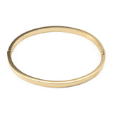 Гривна Ayra с 18К златно покритие, изработена от медицинска стомана 316L, хипоалергенна и устойчива на корозия.