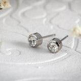 Сребристи обеци simple